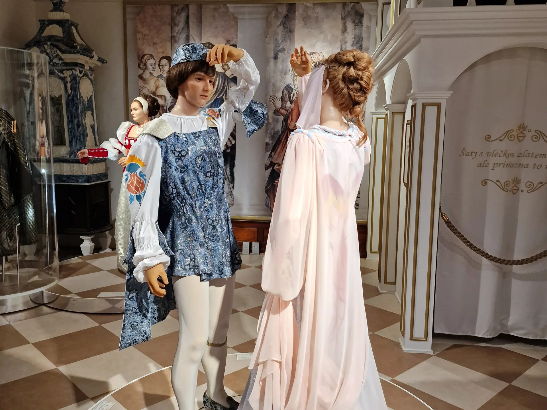 The main actors dancing